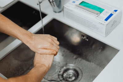 Hand washing for dental nurses